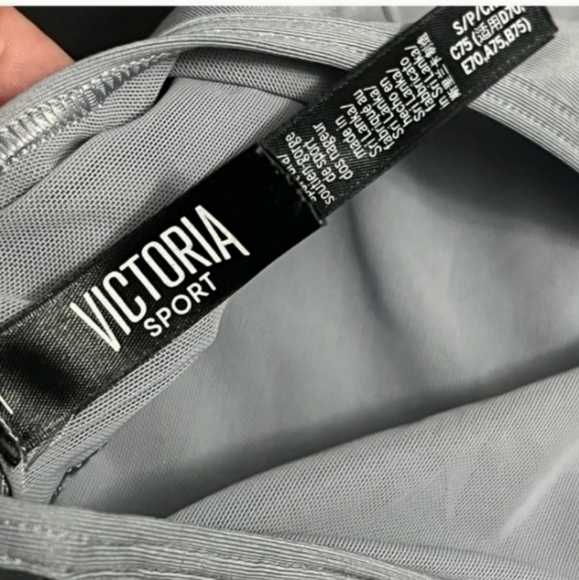 VS Victoria Secret Gray Sports bra top - Picture 8 of 8